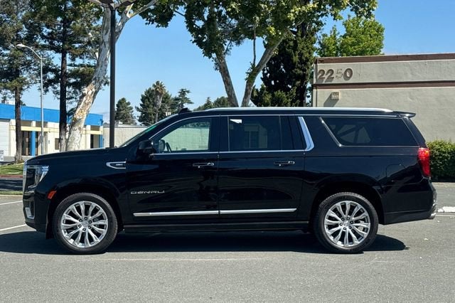 2022 GMC Yukon XL 4WD 4dr Denali