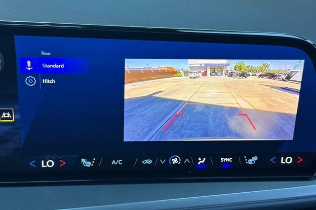 2025 Chevrolet Traverse LT w/1LT