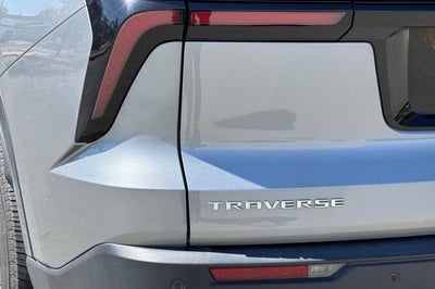 2025 Chevrolet Traverse LT w/1LT