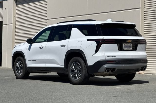 2025 Chevrolet Traverse LT w/1LT