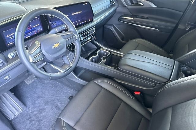 2025 Chevrolet Traverse LT w/1LT