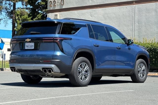 2025 Chevrolet Traverse LT w/1LT