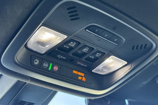 2023 Chevrolet Traverse AWD 2LZ