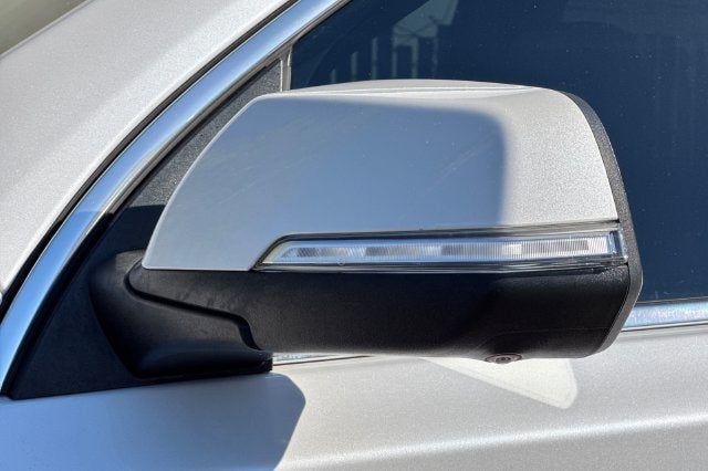 2023 Chevrolet Traverse AWD 2LZ