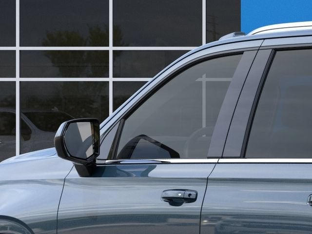 2026 Chevrolet Suburban 4WD LS