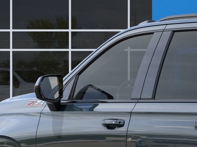 2026 Chevrolet Suburban 4WD Z71