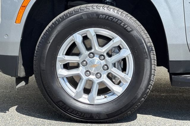 2025 Chevrolet Tahoe 4WD LT