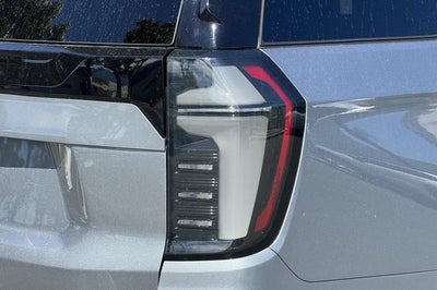2025 Chevrolet Tahoe 4WD Premier