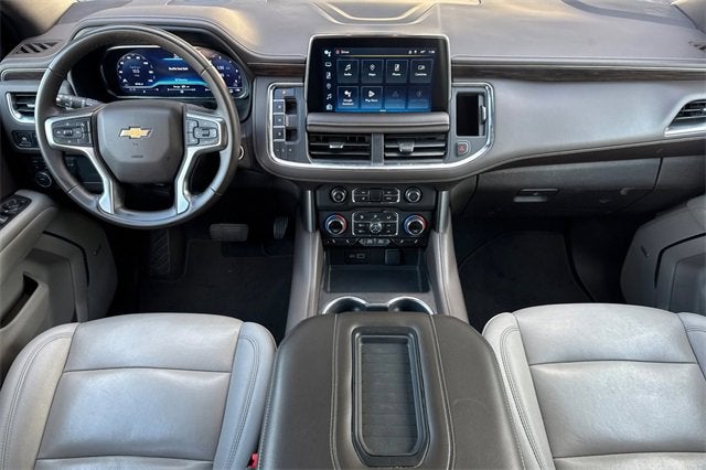 2024 Chevrolet Suburban 4WD LT