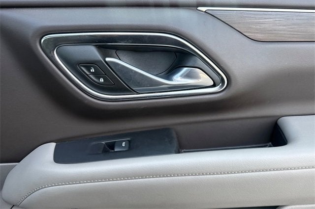 2024 Chevrolet Suburban 4WD LT