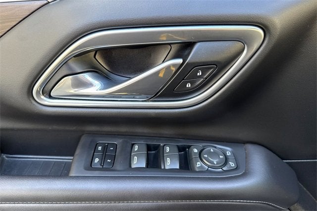 2021 Chevrolet Suburban 4WD LT