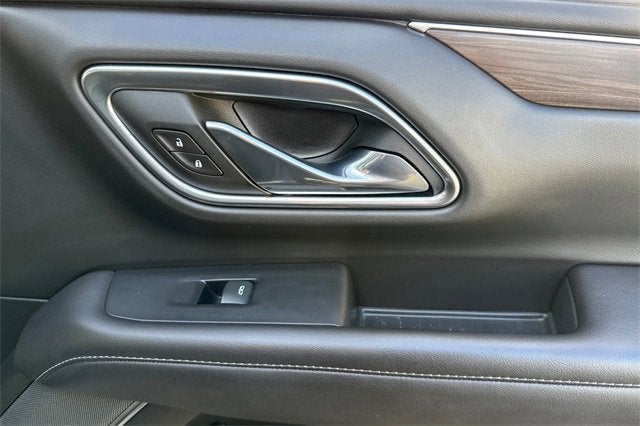 2021 Chevrolet Suburban 4WD LT