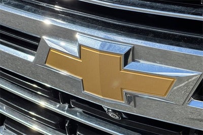 2021 Chevrolet Suburban 4WD LT