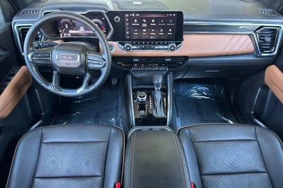 2024 GMC Canyon Crew Cab Short Box 4-Wheel Drive AT4