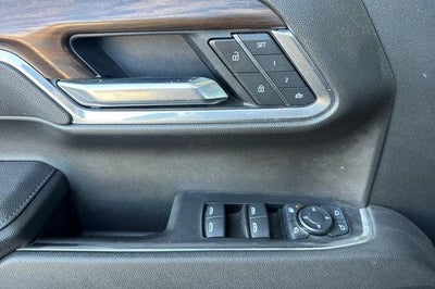 2025 GMC Sierra 1500 Crew Cab Short Box 2-Wheel Drive SLT