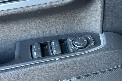 2025 GMC Sierra 1500 Crew Cab Short Box 2-Wheel Drive SLT