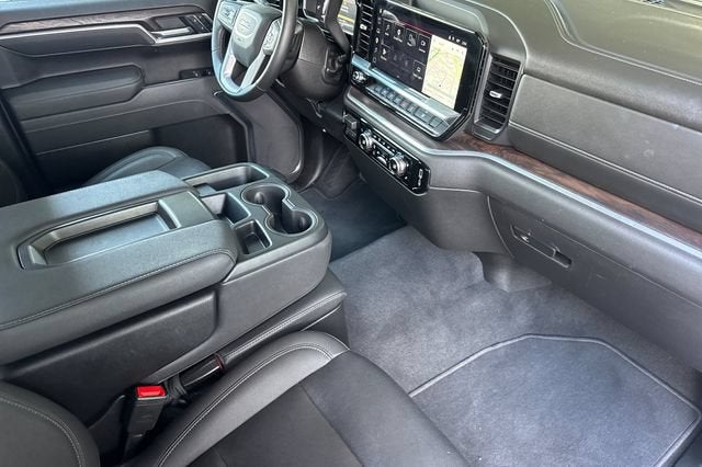 2026 GMC Sierra 1500 Crew Cab Short Box 2-Wheel Drive SLT
