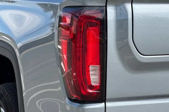 2026 GMC Sierra 1500 Crew Cab Short Box 2-Wheel Drive SLT