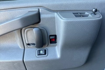 2025 GMC Savana Cargo 2500 Regular Wheelbase Rear-Wheel Drive