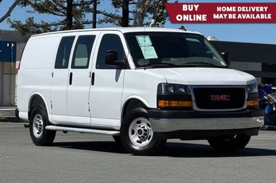 2025 GMC Savana Cargo 2500 Regular Wheelbase Rear-Wheel Drive