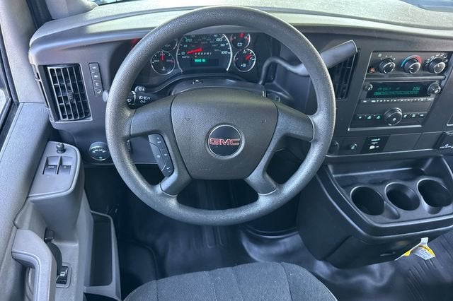 2025 GMC Savana Cargo 2500 Regular Wheelbase Rear-Wheel Drive