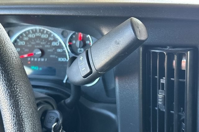 2025 GMC Savana Cargo 2500 Regular Wheelbase Rear-Wheel Drive
