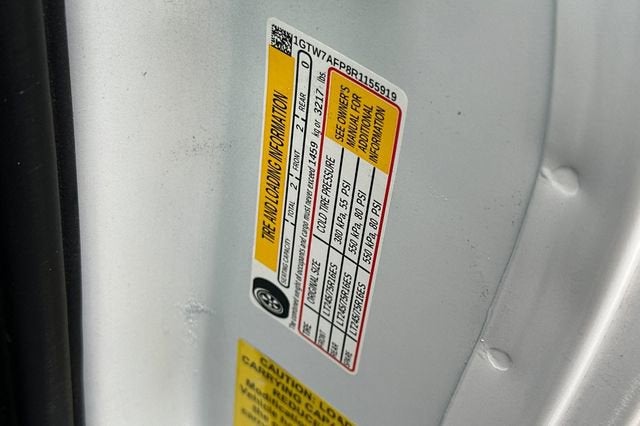 2024 GMC Savana Cargo 2500 2500 Regular Wheelbase Rear-Wheel Drive