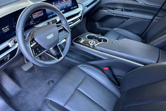 2024 Cadillac LYRIQ 4dr Luxury w/1SC