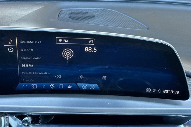 2024 Cadillac LYRIQ 4dr Luxury w/1SC