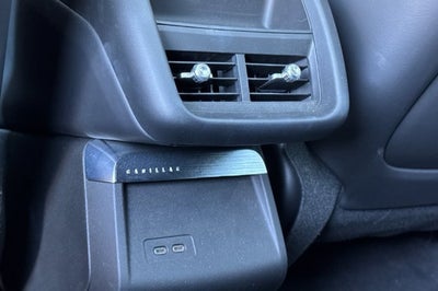 2024 Cadillac LYRIQ 4dr Luxury w/1SC