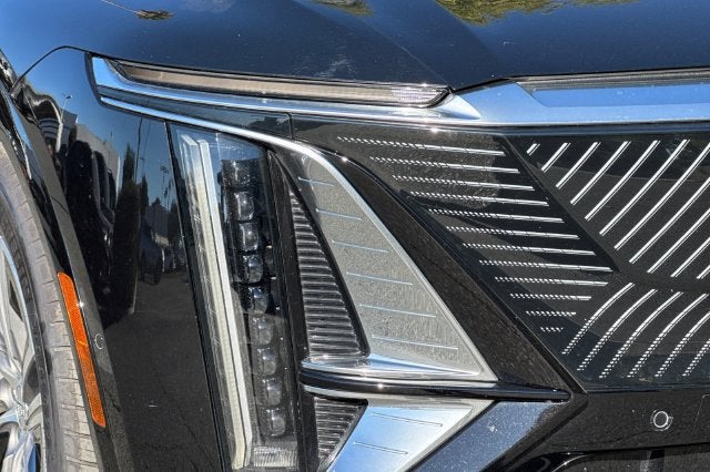 2024 Cadillac LYRIQ 4dr Luxury w/1SC