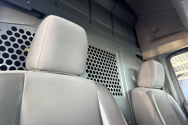 2017 Nissan NV Cargo NV3500 HD NV3500 HD High Roof V8 SL