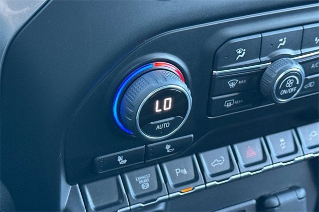 2022 Chevrolet Silverado 2500 HD Crew Cab Standard Box 4-Wheel Drive LTZ