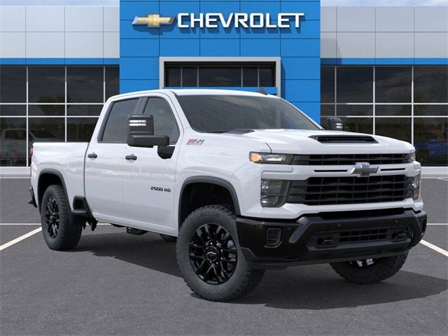 2026 Chevrolet Silverado 2500 HD Crew Cab Standard Box 4-Wheel Drive Custom