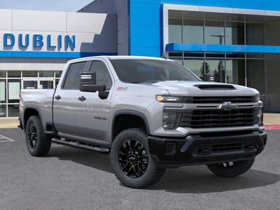 2026 Chevrolet Silverado 2500 HD Crew Cab Standard Box 4-Wheel Drive Custom