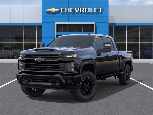2026 Chevrolet Silverado 2500 HD Crew Cab Standard Box 4-Wheel Drive Custom