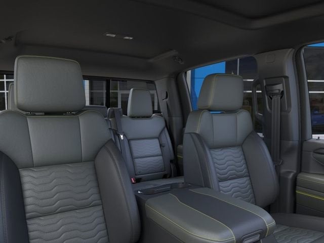 2026 Chevrolet Silverado 2500 HD Crew Cab Standard Box 4-Wheel Drive ZR2