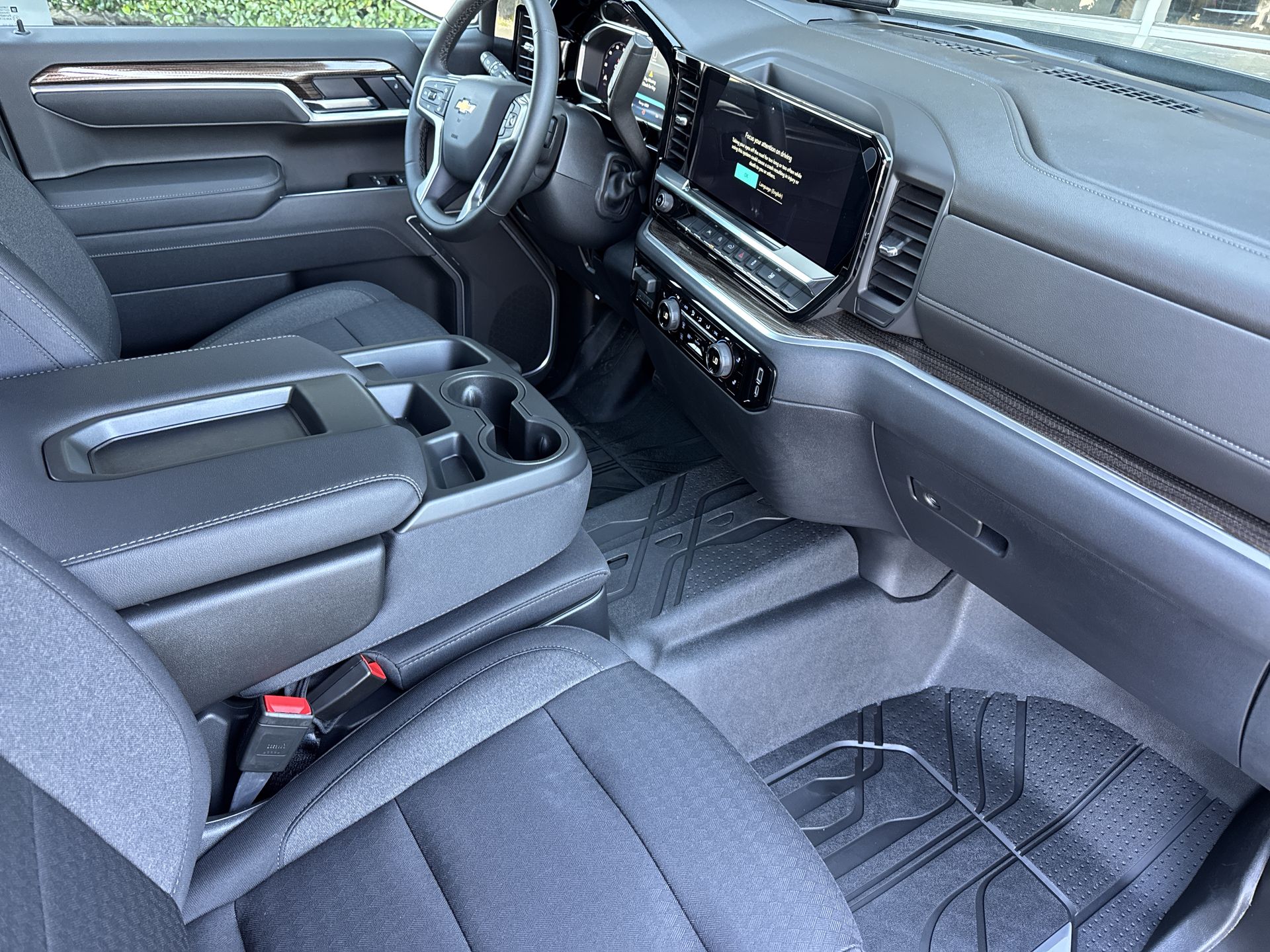 2026 Chevrolet Silverado 1500 Crew Cab Short Box 2-Wheel Drive LT