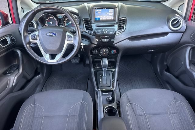 2016 Ford Fiesta 4dr Sdn SE