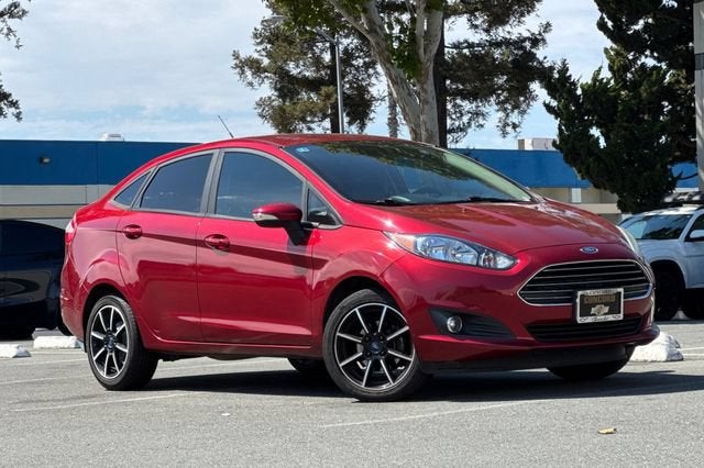 2016 Ford Fiesta 4dr Sdn SE