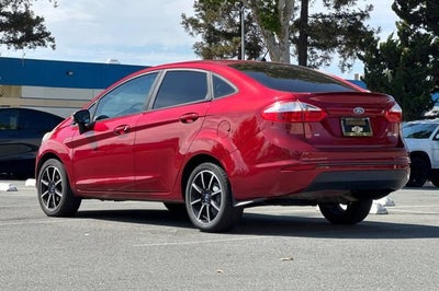 2016 Ford Fiesta 4dr Sdn SE