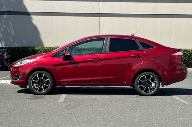 2016 Ford Fiesta 4dr Sdn SE