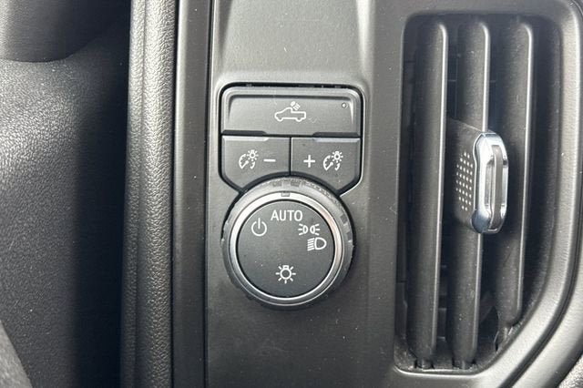 2025 Chevrolet Silverado 1500 Regular Cab Long Box 2-Wheel Drive WT