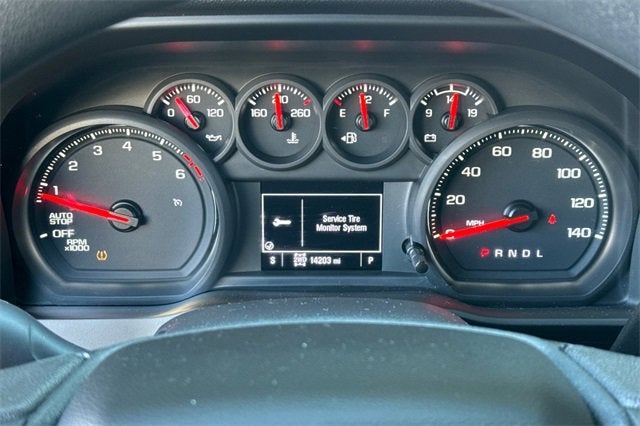 2025 Chevrolet Silverado 1500 Crew Cab Short Box 4-Wheel Drive Custom