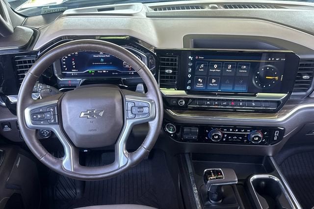 2024 Chevrolet Silverado 1500 Crew Cab Short Box 4-Wheel Drive LT Trail Boss