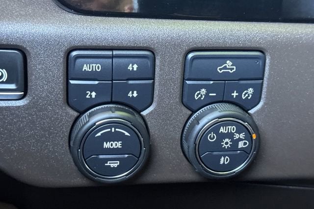 2024 Chevrolet Silverado 1500 Crew Cab Short Box 4-Wheel Drive LT Trail Boss