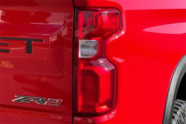 2024 Chevrolet Silverado 1500 Crew Cab Short Box 4-Wheel Drive ZR2