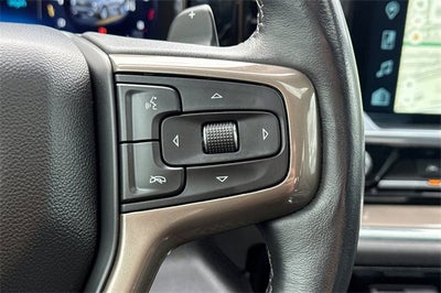 2022 Chevrolet Silverado 1500 Crew Cab Standard Box 4-Wheel Drive High Country