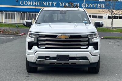 2022 Chevrolet Silverado 1500 Crew Cab Standard Box 4-Wheel Drive High Country