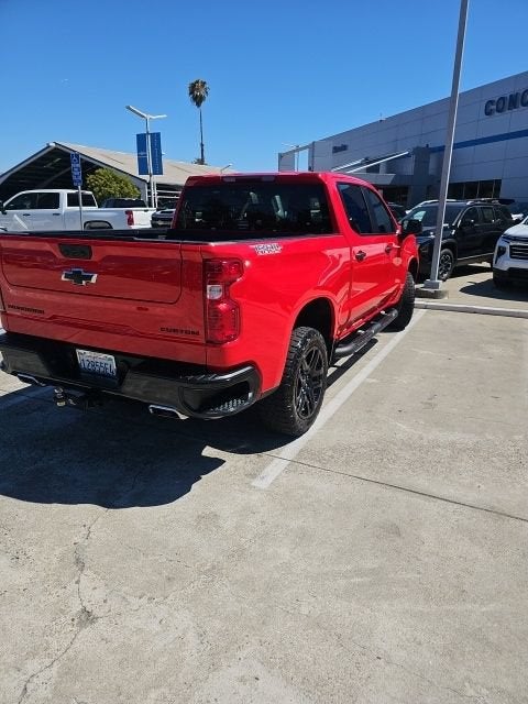 2025 Chevrolet Silverado 1500 Crew Cab Short Box 4-Wheel Drive Custom Trail Boss